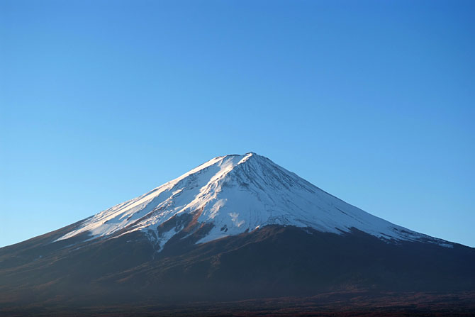 雪化粧の富士山